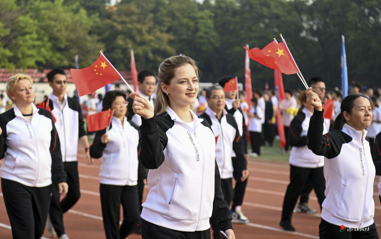 广东海洋大学第二十五届田径运动会_大学运动会_体育承载梦想海大成就未来